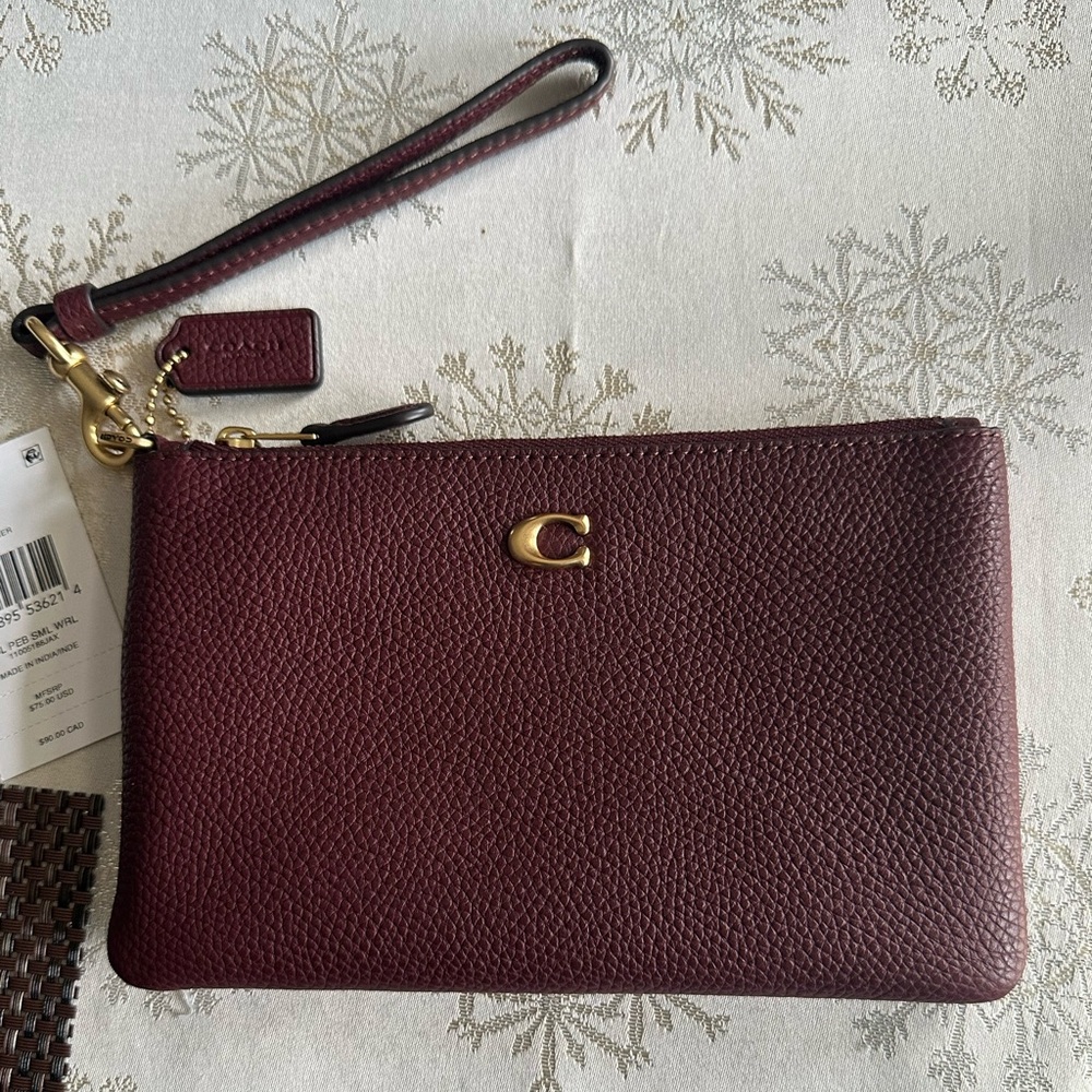 Coach Essential  Wristlet Wallet - Picture 10 of 10